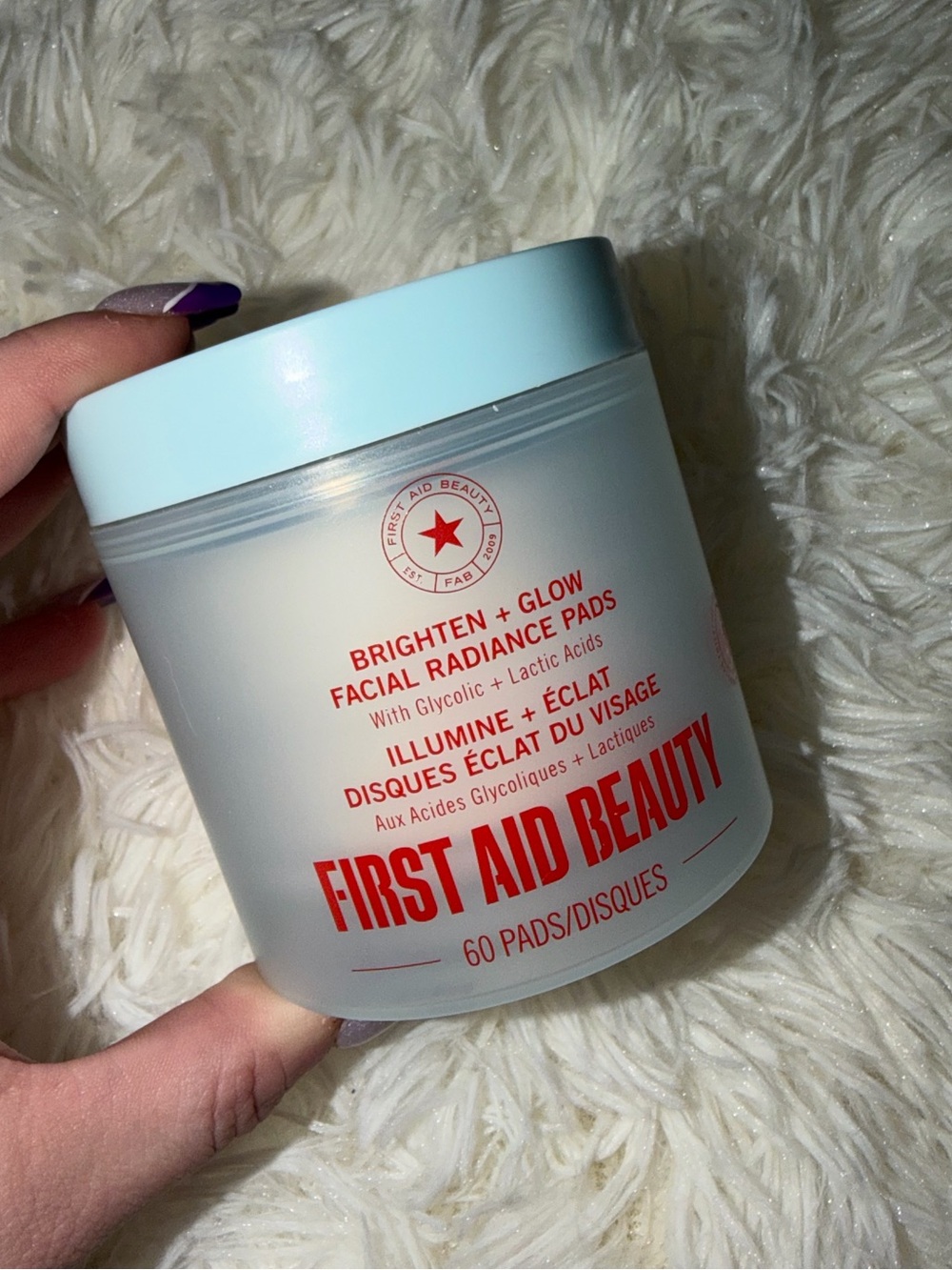 NEW First Aid Beauty Brighten & Glow Facial Radiance Pads